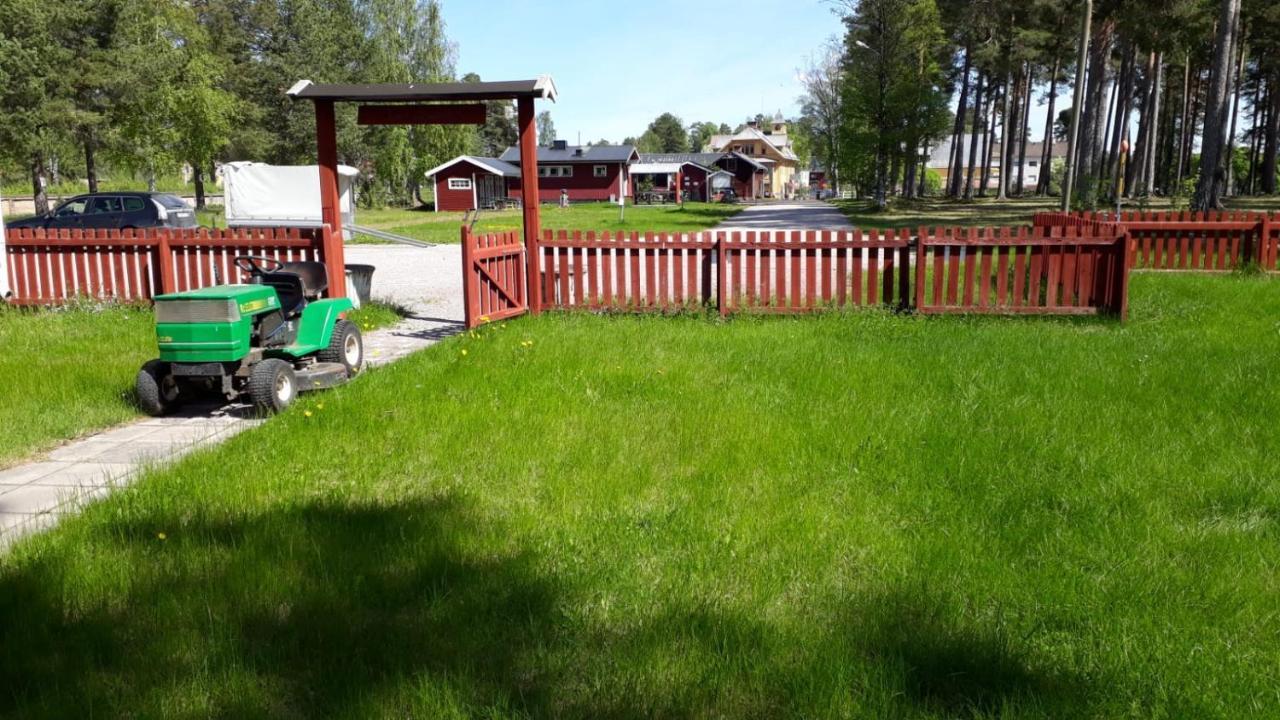 Furudals Vandrarhem Och Sjoecamping 외부 사진